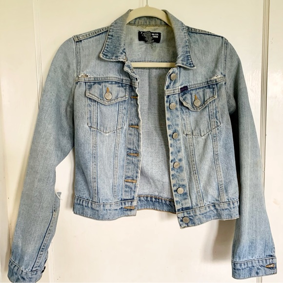 💫3/$20 Vintage Distressed Jean Jacket